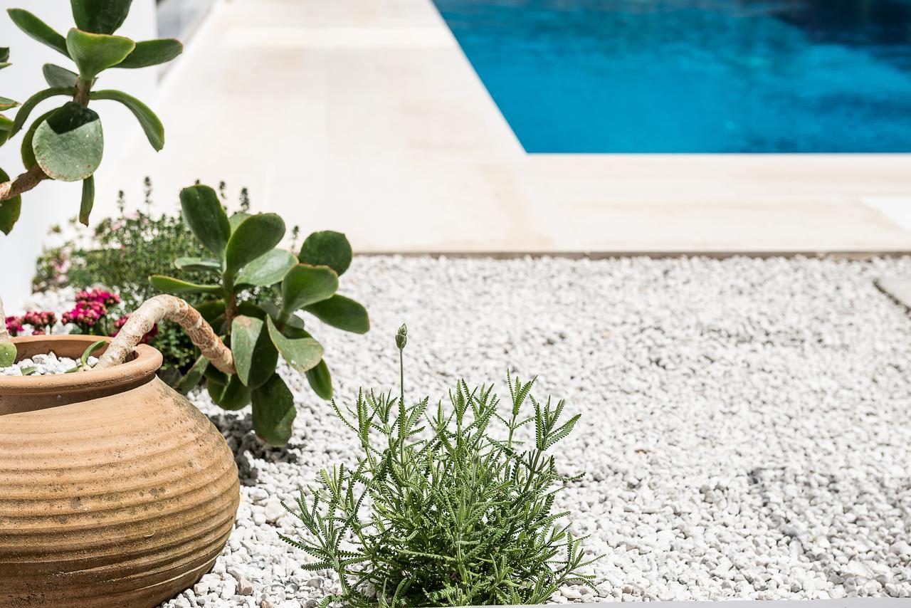 Fos Villa, A Luxe House With Private Heated Pool Galatás Exterior foto
